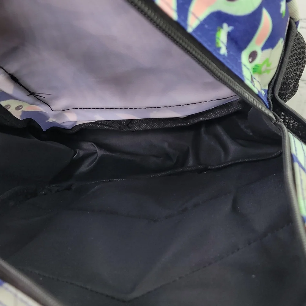 Bioworld Starwars Mandalorian baby Yoda mini backpack